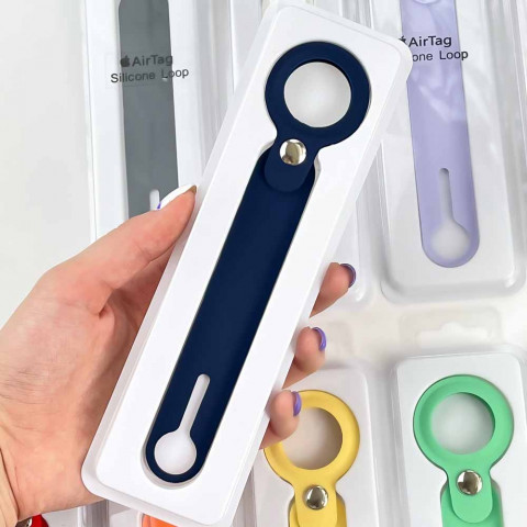 Чехол-брелок для AirTag Silicone Loop Long Midnight blue Чехол-брелок для AirTag Silicone Loop Long Midnight blue