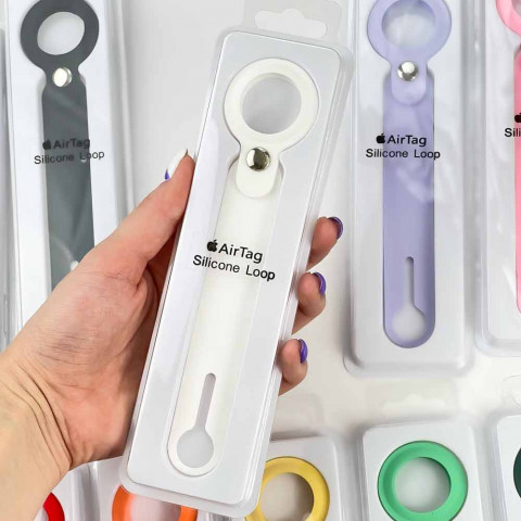 Чехол-брелок для AirTag Silicone Loop Long White Чехол-брелок для AirTag Silicone Loop Long White
