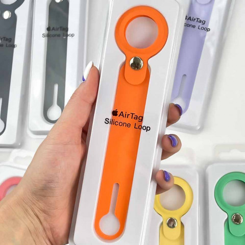 Чехол-брелок для AirTag Silicone Loop Long Kumquat