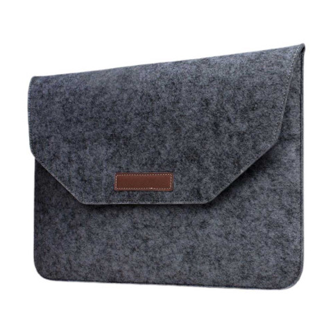 Чехол из войлока для MacBook Pro 13" 2022 (M2) Dark grey Чехол из войлока для MacBook Pro 13" 2022 (M2) Dark grey