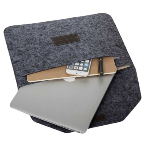 Чехол из войлока для MacBook Pro 13" 2022 (M2) Dark grey Чехол из войлока для MacBook Pro 13" 2022 (M2) Dark grey